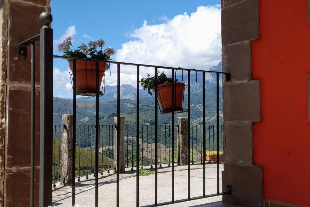 Ferienwohnung El Mirador De Cobena Ii. Aires De Liebana En Picos Exterior foto